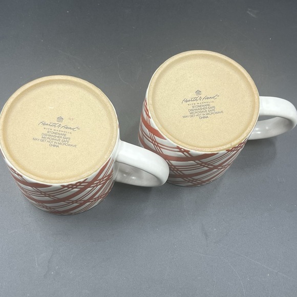 2023 Hearth and Hand Magnolia Plaid Merry Christmas Good Tidings Mug Set 2 Red - Picture 4 of 6